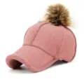 Modische rosa Winter-Baseballkappe aus Wildlederimitat mit flauschigem Pelzpompon - 56-59cm(Einstellbar) / Rosa (Mit Pompon)