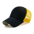 Zwart-gele trucker pet met ademende mesh achterkant en bescherming tegen de zon - Verstelbaar (56-59cm) / Zwart-Geel Patchwork