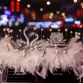 Luxury crystal swan and lotus car ornament with white feathers and pearls - White Swan + White Crystal Lotus + Feather Pad / White