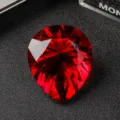 Stunning large red teardrop-shaped faceted crystal diamond craft ornament for home decor - 50mm / Red