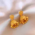 Vintage goldene böhmische ethnische Jhumka Glocke Quaste Ohrstecker für Damen eleganter Stil - 24K Stil (E4764) / Gold