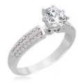 Elegante anillo de bodas bañado en plata con circonita cúbica redonda para mujer. - Talla 5 / Estilo de Engaste de Seis Garras (R-2014071905) / Plateado