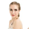 Elegante conjunto de joyas de novia con collar y pendientes de cristal en forma de gota - Solo Collar (Sin Pendientes) / Azul