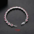 Elegante pulsera plateada con circonitas halo rojas, 17 cm de longitud para mujer - 17cm / Rojo