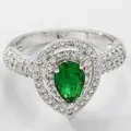 Elegante anillo de circón verde en forma de pera con doble engaste halo pavé plata - Talla 6 / Piedra Principal Verde
