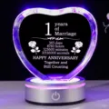 Heart crystal plaque for 1st wedding anniversary with luminous base and engraving - 1st Anniversary Style / Small (9x3.5x7cm) / Transparent With Base
