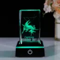 3D-lasergravierter Steinbock-Kristallwürfel mit LED-Lichtsockel, Ornament für Mädchen - Steinbock (Kristallwürfel + Quadratischer Sockel)