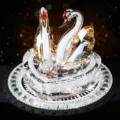 Ornamento per auto cigno di cristallo e porta profumo con base a cuore di strass. - Cigno Champagne Con Tappetino Antiscivolo