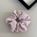 Scrunchie rosa lavanda in stile coreano con motivi a fiocco ricamati - Elastico per capelli / Rosa