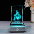 3D laser-gravierter Wassermann-Kristallwürfel auf leuchtendem LED-Sockel als Geschenk - Wassermann Kristallwürfel + Quadratischer Sockel / Transparent