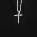 Elegante collar de cadena de cuerda plateada con colgante de cruz de circonitas brillantes - Letra T (Forma de Cruz) (N20080601-Rh-T)