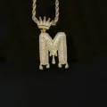Iced out gouden druipende letter M kroon hanger ketting met touw ketting hip hop stijl - Letter M Stijl (N21030201-M) / Goud