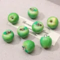 Dijes de resina de manzana verde realistas para joyas de bricolaje, collares y accesorios - Estilo de Lazo Colgante / 14x16mm (1 Pieza/Paquete) / Manzana Verde