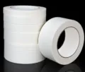 Set van brede witte afplaktape voor doe-het-zelf strijk- en positioneringsgereedschappen. - Speciaal voor Strijkpositionering / 6cm*20m