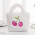 Kleine schattige witte pluche handtas voor meisjes met roze kersenborduurwerk detail - Kersenwit