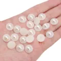 Patch di perle tonde in ABS avorio con bordi smerlati per decorazioni fai-da-te - Stile Girasole (BSG076) / 13x13mm (50 Pezzi/Confezione)