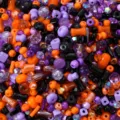 Assorted orange purple and black mixed glass beads for DIY jewelry and keychain making - 1.5-8mm, 10g/Pack / Halloween Color Series (52#)