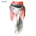 Elegante scialle triangolare a quadri in morbido finto cashmere rosa e grigio - Quadretti Grigio Arancio (SD-03#) / 140x140x210CM