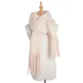 Bufanda de invierno gruesa de mohair sintético con borlas suaves en elegante rosa pálido - 215x38cm / Albaricoque