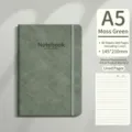 Hochwertiges A5 Notizbuch Moosgrün mit strukturierter Kunstlederhülle und Gummiband - A5 / Gewebte Textur Geprägt (Moosgrün) / 80 Stück/Packung