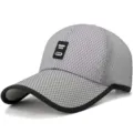 Gorra de béisbol de malla gris transpirable para protección solar de verano y deporte - Ajustable (Para 56-60cm) / Estilo Letra-Gris Claro