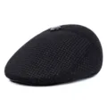 Klassische schwarze Schirmmütze für Herren mit strukturiertem Gittermuster und Knopfdetail - Größe M (56-58cm) / Kleiner Karo-Stil / Schwarz