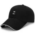 Cappellino da baseball classico in cotone nero con patch e bordo della visiera - MADE cotton-black with white / Regolabile (Adatto per circonferenza testa 56-60cm)