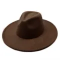 Sombrero fedora clásico de fieltro marrón con ala ancha y un diseño plano elegante - M (56-58cm) / Marrón