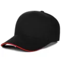 Gorra de béisbol negra clásica con detalle de borde rojo para hombre y mujer - 6 Paneles Negro Rojo Sándwich (Hebilla de Cobre)