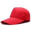 Gorra de béisbol de algodón rojo clásica, ideal para bordado de logo personalizado y grabado - 5 Paneles (Hebilla Plateada) / 56-60cm / Rojo