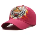 Modische pinkfarbene atmungsaktive Mesh-Baseballkappe mit markantem Tiger-Print für den Sommer - Tigerkopf / Fuchsia