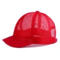 Cappellino da baseball rosso in mesh a tesa corta con trama estiva traspirante - Taglia Unica (55-59cm) / Stile Interamente a Rete / Rosso