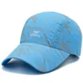Cappellino da baseball azzurro con motivo geometrico e logo argento - 56-60cm Circonferenza / Motivo Geometrico (Stile 3) / Celeste