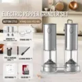 Professionelles wiederaufladbares elektrisches Pfeffer- und Salzmahlset aus Edelstahl mit Basis - Doppelpack mit Basis (KYMQ-32A-H52-BS)