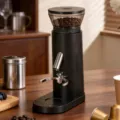 Professional sleek black automatic electric coffee bean grinder for home and portable use - Model 686 / Black