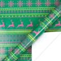Auffälliges grünes Weihnachtspapier mit pinkfarbenen Rentieren und Schneeflocken. - Neon Quadratmuster / 43cm*3m