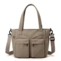 Borsa tote grande in tela kaki con tasche esterne multiple e tracolla regolabile - cammello chiaro