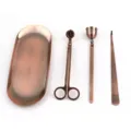 Set di 4 strumenti per la cura delle candele in rame antico con vassoio - Set Spegnicandela a Sospensione da 4 Pezzi / Sacchetto OPP / Rame antico rosso