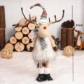 Decoratieve pluchen kerstrendierpop met sjaal en hoge hoed, 35 cm hoog detailoverzicht - Beige Wit Klein (35cm) / 35cm