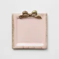 Elegante bandeja de joyería cuadrada rosa vintage con lazo dorado y bordes de oro antiguo - Rosa