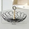 Noordse fruitmand van zwart draad met houten kralen handvat, 26 cm ronde kom - Vogel Decoratie Met Houten Kralen Handvat