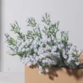 Ramo de paniculata artificial morada en bolsa de papel rústica para decoración boda - Violeta Claro