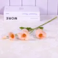 Rama detallada de flores de amapola artificiales color melocotón con tallo verde flocado - Champaña