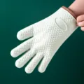 Manopla de silicona verde claro para horno con textura de corazones - 1 Pieza / Verde (Cinco Dedos)