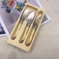 3-teiliges elfenbeinfarbenes Käsemesser-Set im Laguiole-Stil mit Holzbox - 3-teiliges cremeweißes Käsemesser-Set mit Box / Creme