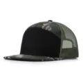 Gorra trucker de 7 paneles con visera plana, patrón de camuflaje y malla verde transpirable - Talla Única (Se ajusta a 56-60cm) / Camo Negro Camo Con Malla Verde Militar