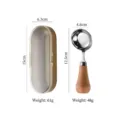 Cuchara de acero inoxidable con mango de madera y caja portátil para niños, 12,5 cm - Madera Clara Corta / Juego Portátil (Con Caja de Almacenamiento)