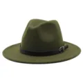 Elegante cappello fedora verde oliva con fibbia nera per l'autunno e l'inverno. - Verde militare