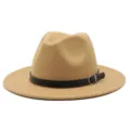Elegante cappello fedora in feltro cammello con fibbia nera per la moda invernale - Kaki