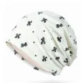 Berretto in pizzo traspirante da donna con grazioso motivo a fiocchi neri estivo - Taglia Unica (55-60 cm) / Modello a fiocco / Azzurro